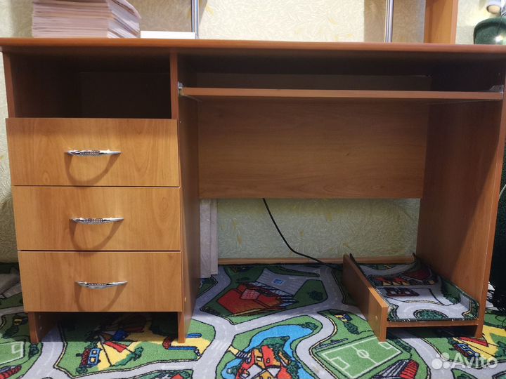 Компьютерный стол бу