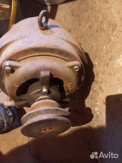 Электродвигатель