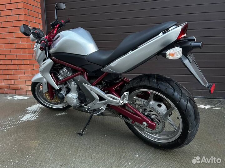 Kawasaki er6n
