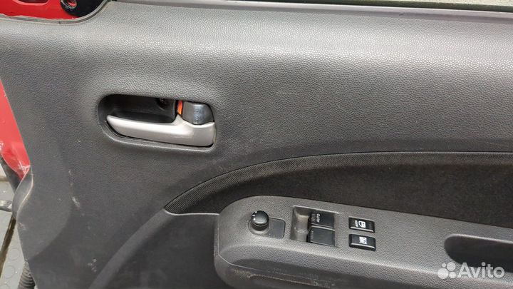 Дверь правая передняя Suzuki Splash, 2008