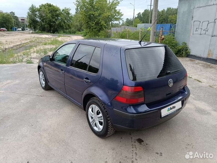 Volkswagen Golf 1.4 МТ, 2002, 252 000 км