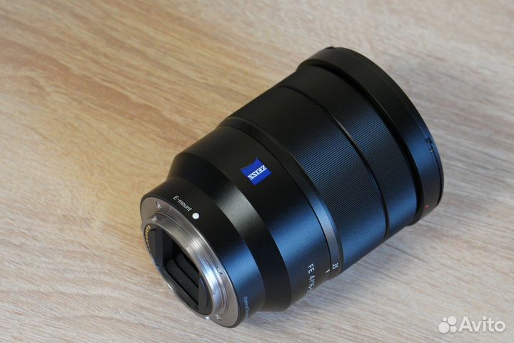 Sony Carl Zeiss Vario-Tessar FE 16-35mm f/4 ZA OSS