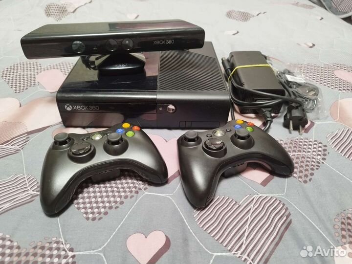 Xbox 360E, Freeboot, 320 gb, Kinect