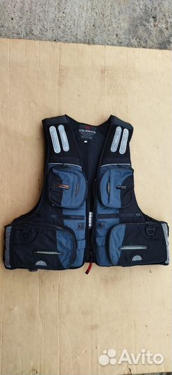 Желет спасательный