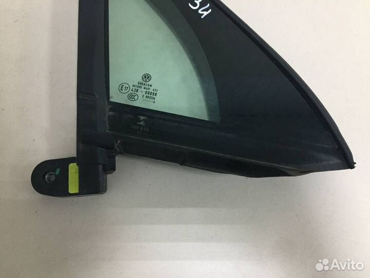 Стекло двери передней правой форточка Volkswagen T