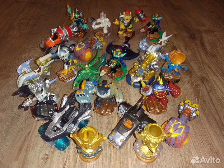 Фигурки для игры 