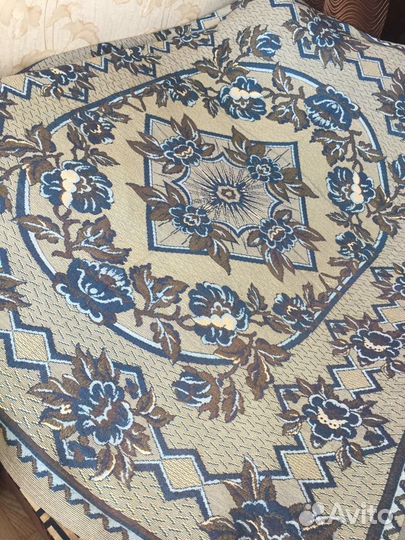 Покрывала польские с кистями