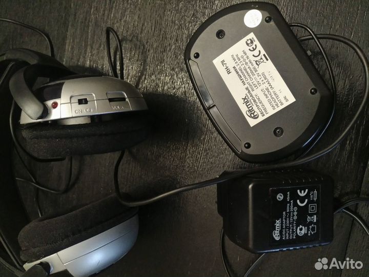 Беспроводные наушники Ritmix RH-711