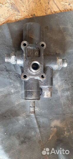 Гидрораспределитель подъема кузова самосвала