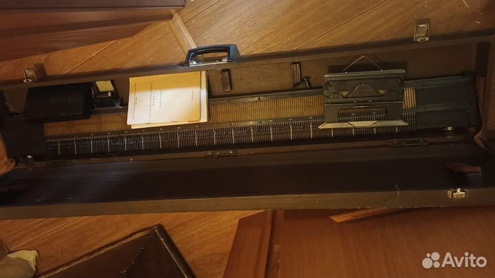 Вязальная машина Нева 2