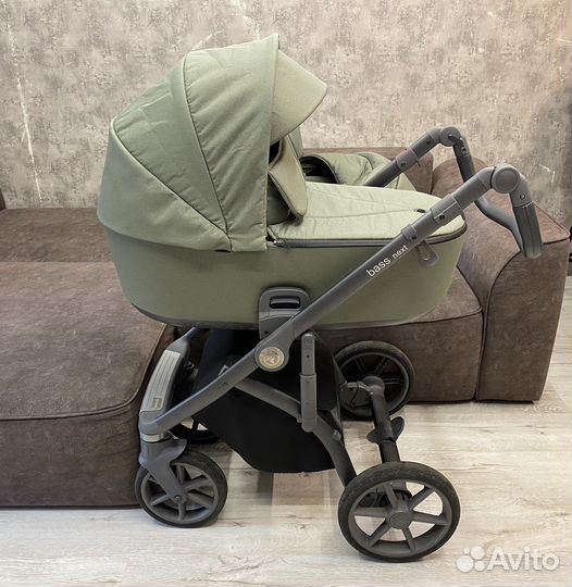 Коляска Roan Bass Next