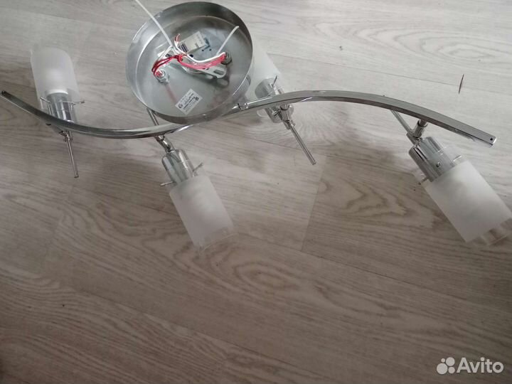 Светильник потолочный