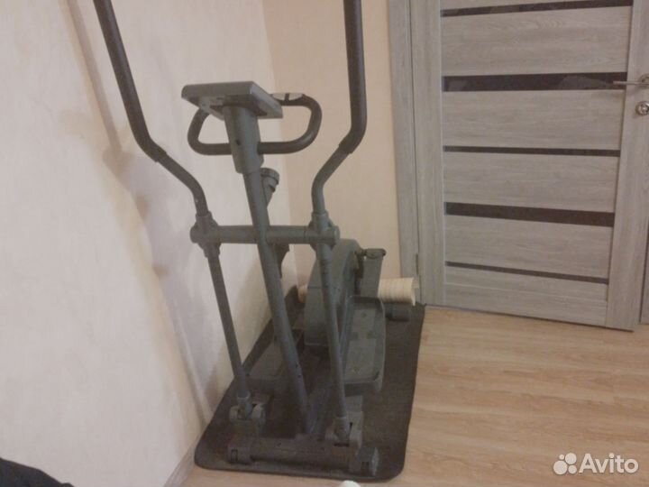 Эллиптический тренажер torneo Festa C-310M