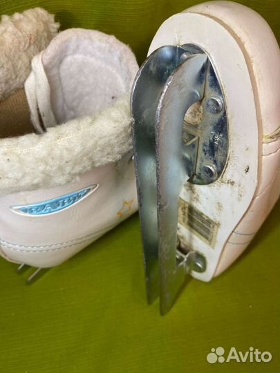 Коньки фигурные 32 размер