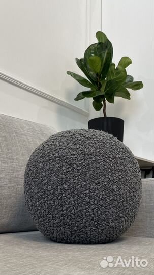 Интерьерная подушка, букле