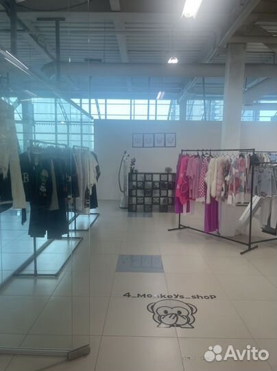 Шоурум 4 monkeys shop
