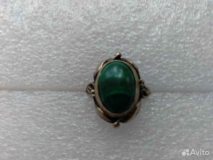 Кольцо с малахитом 16.5