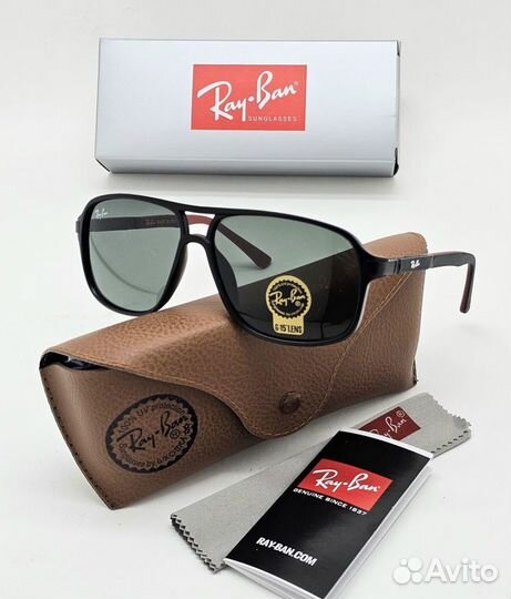 Солнцезащитные очки ray ban