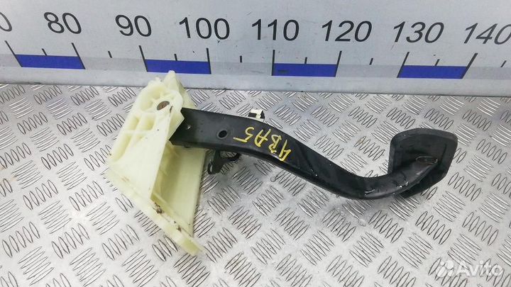 Педаль тормоза BMW 3-Series/M3