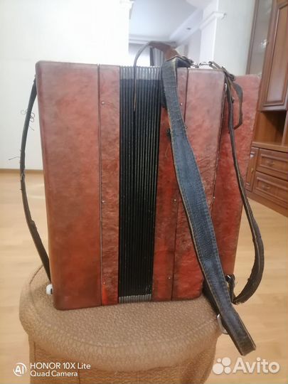 Продаётся Баян