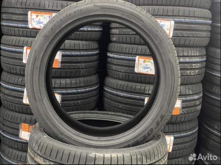 Tracmax X-Privilo TX3 245/40 R20 99Y