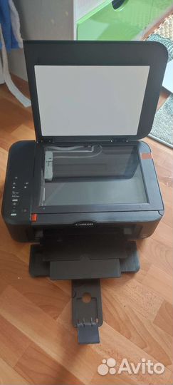 Цветной лазерный принтер мфу