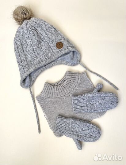 Набор H&M 86/92 (шапка, варежки, манишка) б/у