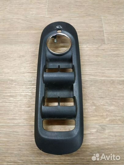 Накладка блока управл стеклоподъемниками Mondeo 4