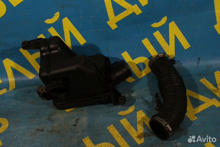 Гофра + корпус воздушного фильтра Suzuki Baleno