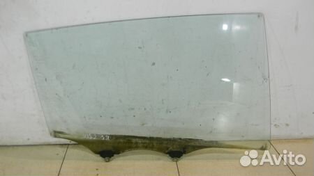 Стекло задней правой двери