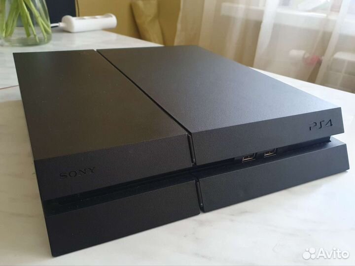 Sony playstation 4