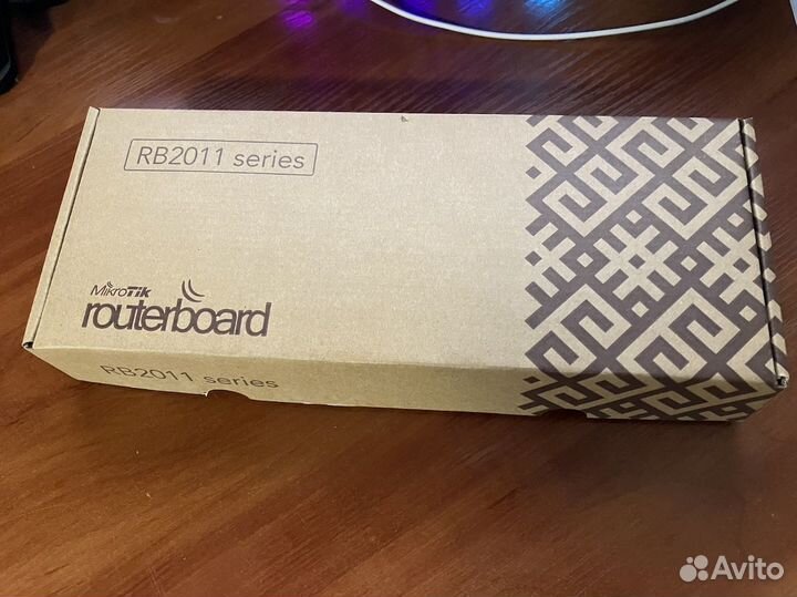 Wifi роутер mikrotik RB2011uias-2HND-IN