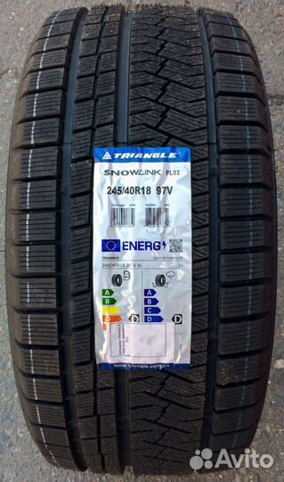 Triangle PL02 245/40 R18 97V
