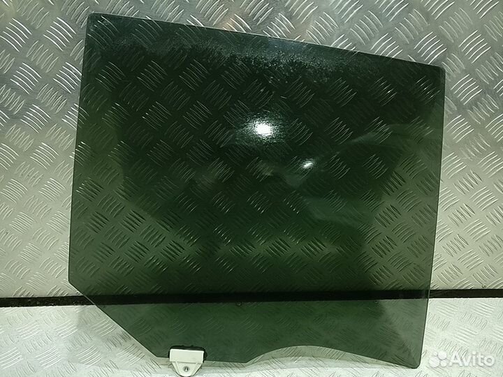 Стекло CX-5 (12) зад R б/у