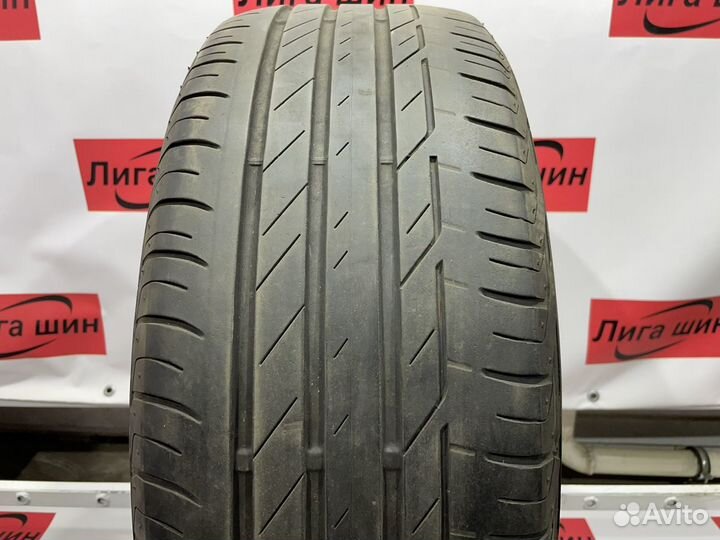 Bridgestone Turanza T001 225/55 R17