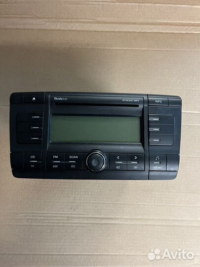 Штатная магнитола Skoda Octavia A5