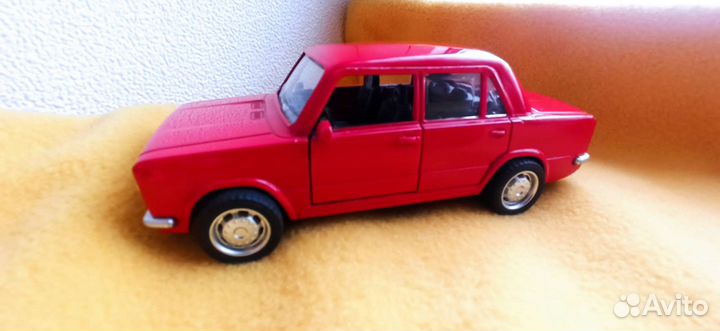Машинки модельки СССР