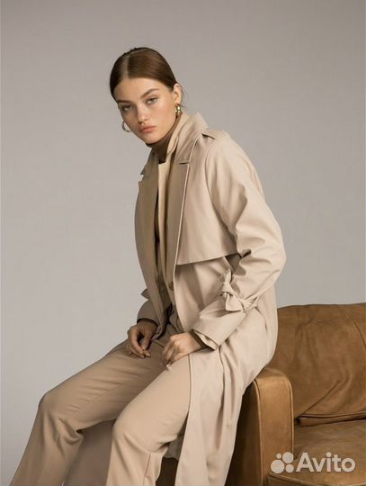 Тренчкот размер m бежевый