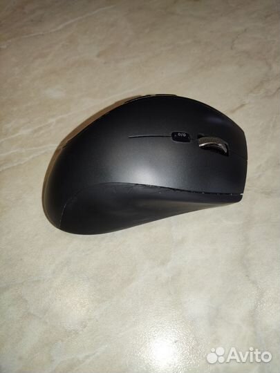 Беспроводная мышь Logitech Performance MX