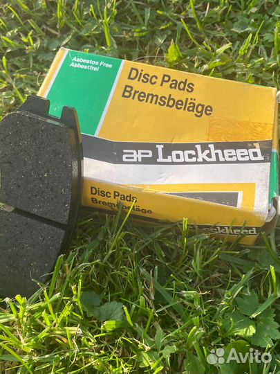 Тормозные колодки nissan