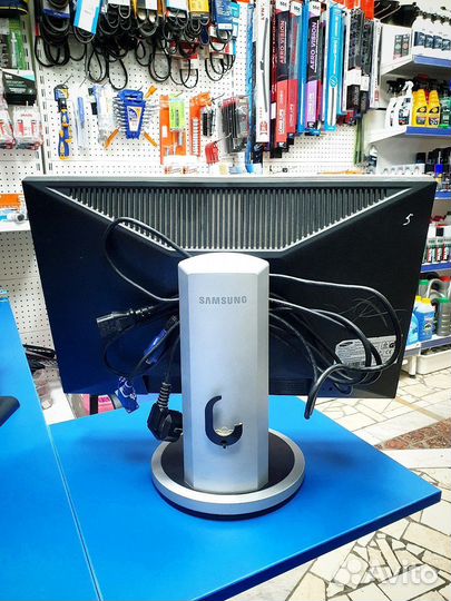 Монитор samsung 205bw(R)