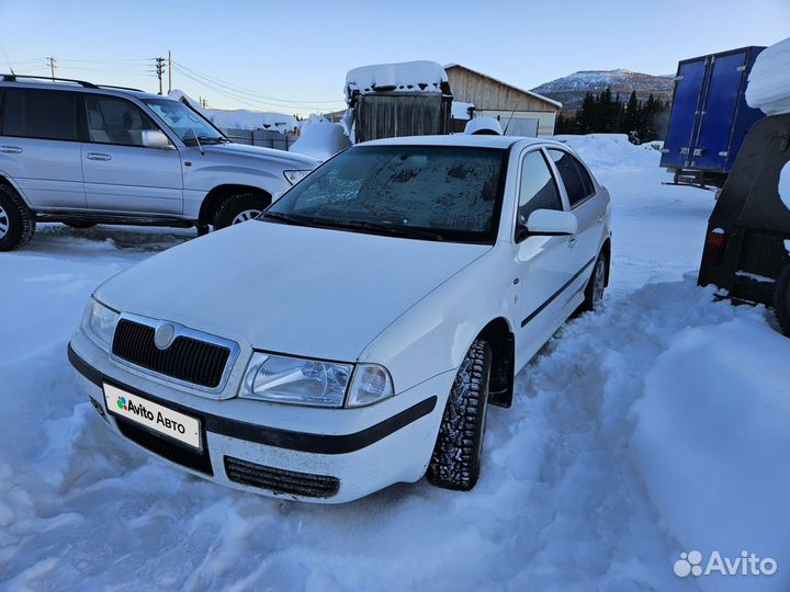Skoda Octavia 1.6 МТ, 2002, 350 000 км