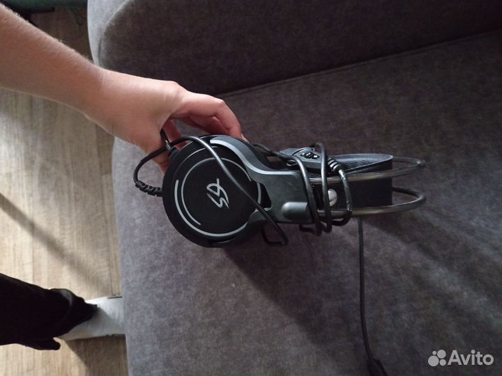 Игровые наушники с микрофоном