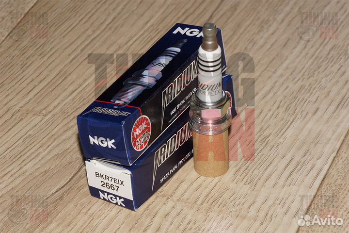 Свеча зажигания NGK RB25 RB26 1JZ 2JZ EJ20 2.0FSI