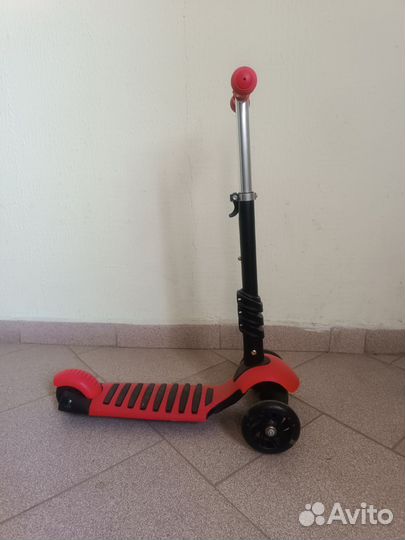 Самокат детский трехколесный