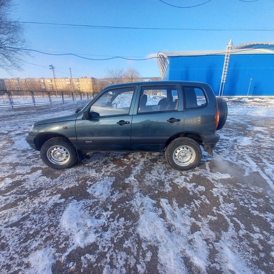 Chevrolet Niva: фото владельца