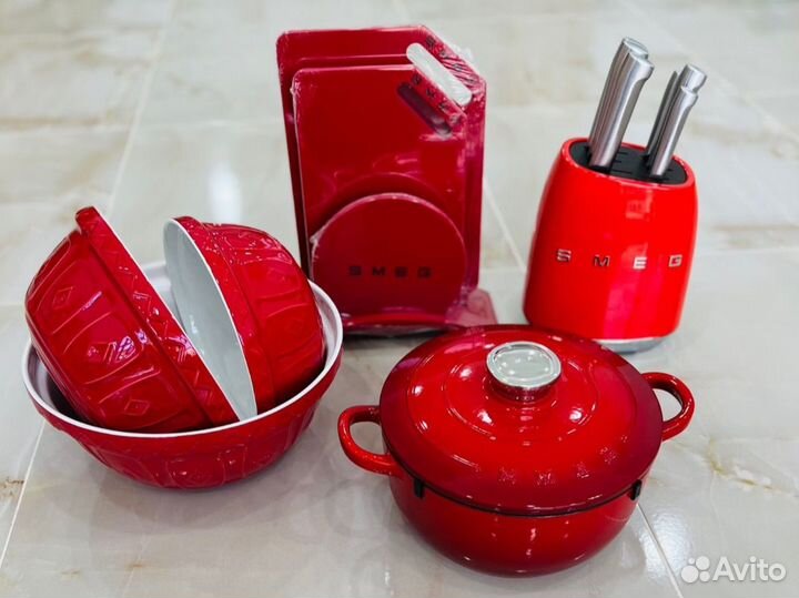 Кастрюля чугунная