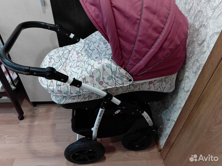 Коляска 3 в 1