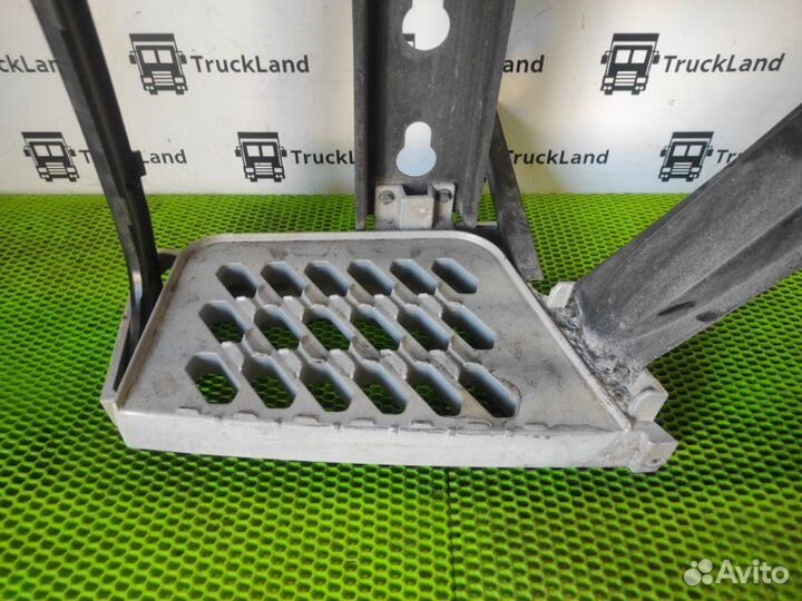 Корпус подножки левый Volvo Fh 4