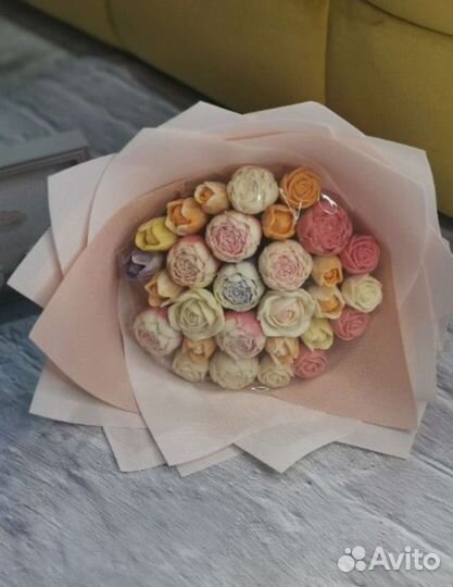 Шоколадные розы, пионы, тюльпаны